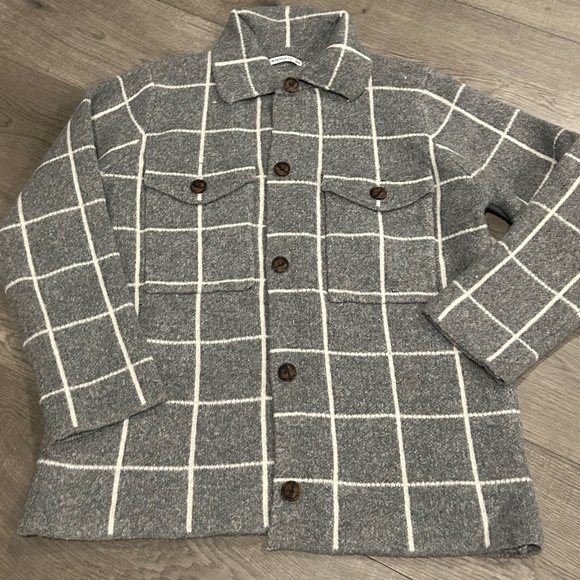 New never worn super soft shacket - Picture 1 of 1